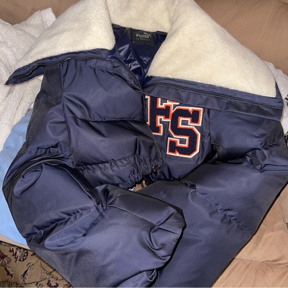 Rare Rihanna Fenty x Puma Oversized Cropped Puffer Jacket - Picture 2 of 6